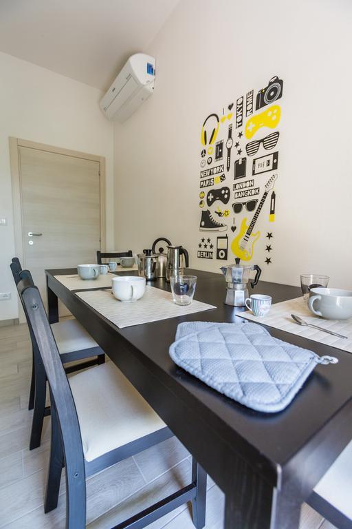 Bologna Butterfly Apartment Lippo Exterior foto